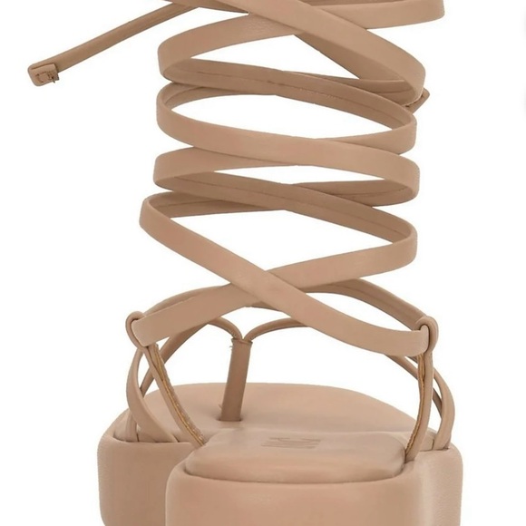 NEW I.N.C. International Concepts Women’s Rexile Lace Up Flat Sandal size 9M - Picture 3 of 6